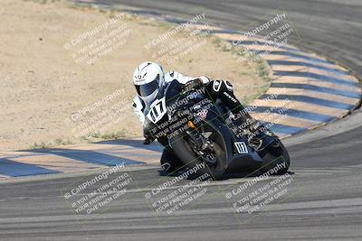 media/Nov-16-2025-Race Pace (Sun) [[8c5fa54630]]/Verified Riders/1-Turns 9 and 10 (925am)/